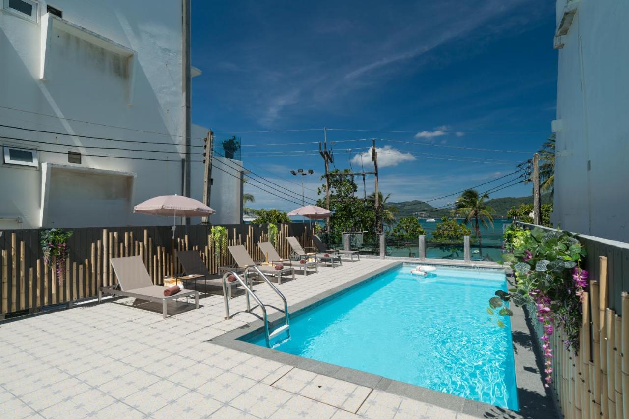 Отель Destination Patong Экстерьер фото